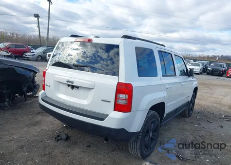 2012 Jeep Patriot Latitude z USA, uszkodzony, nr VIN 1C4NJRFB4CD658157